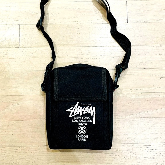 Stussy Sling Bag - Picture 1 of 5